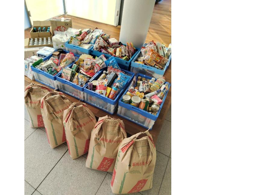 フードドライブ+の寄附品