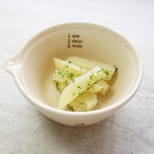 青のりをまぶしたホクホクのスティックポテトの写真