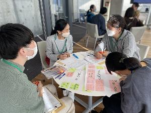 ワークショップで盛り上がる様子