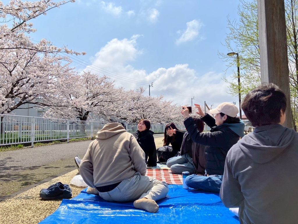 日向でまったり中