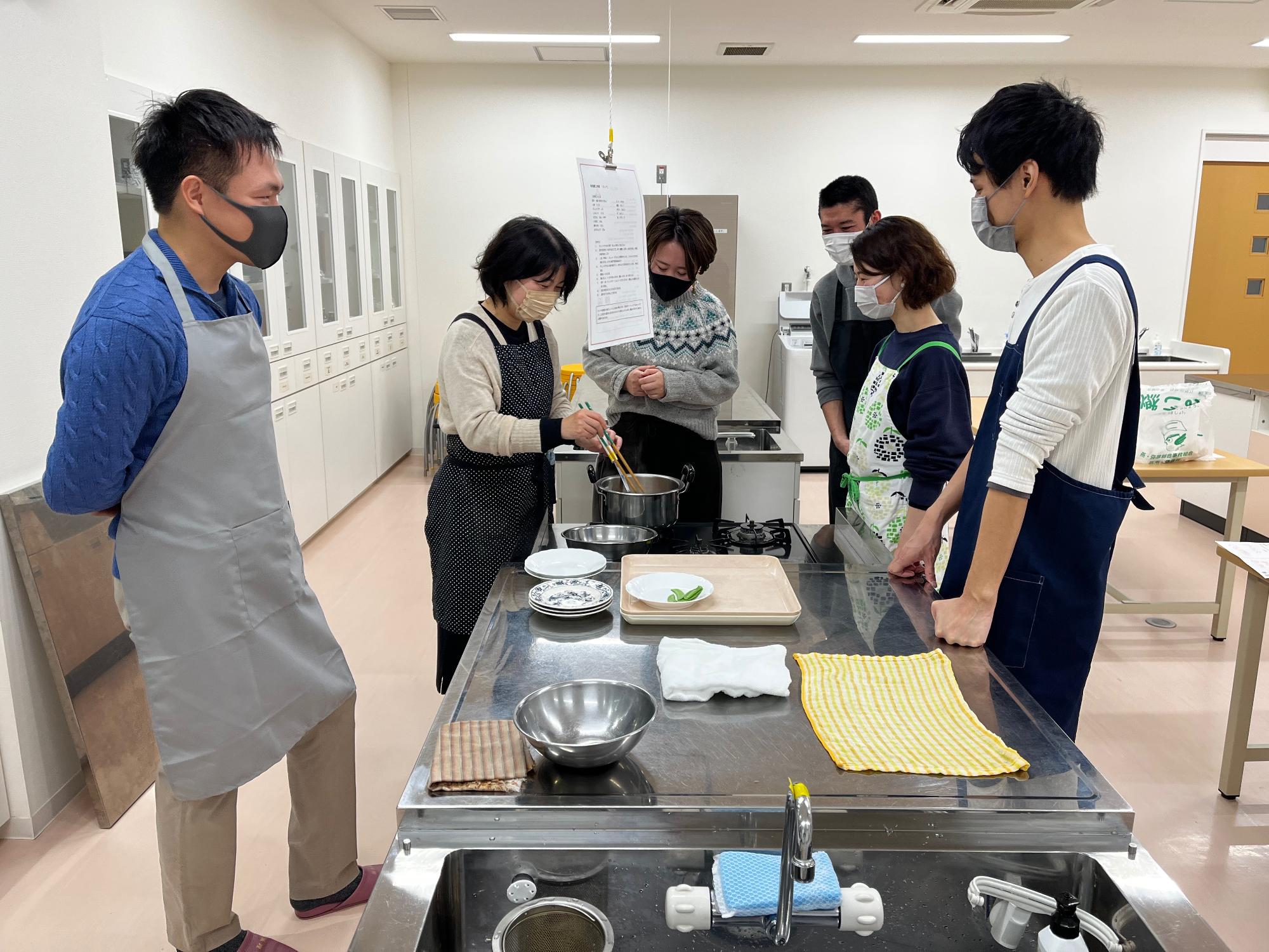 のっぺづくりの様子