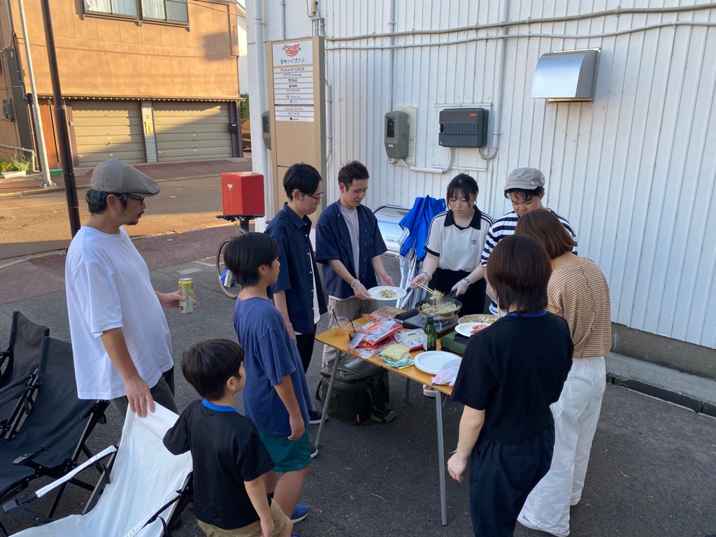 みんなで焼きそば作り