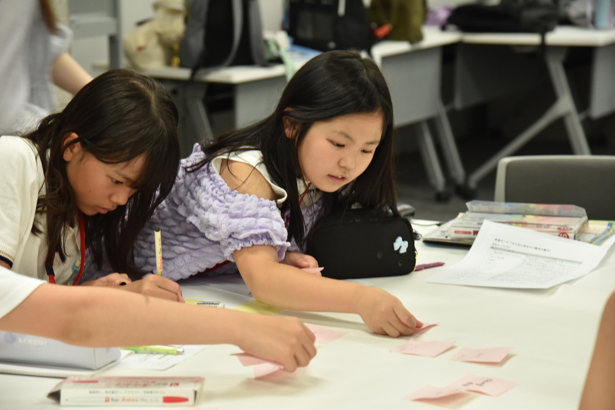 子ども広報のテーマ決めの様子