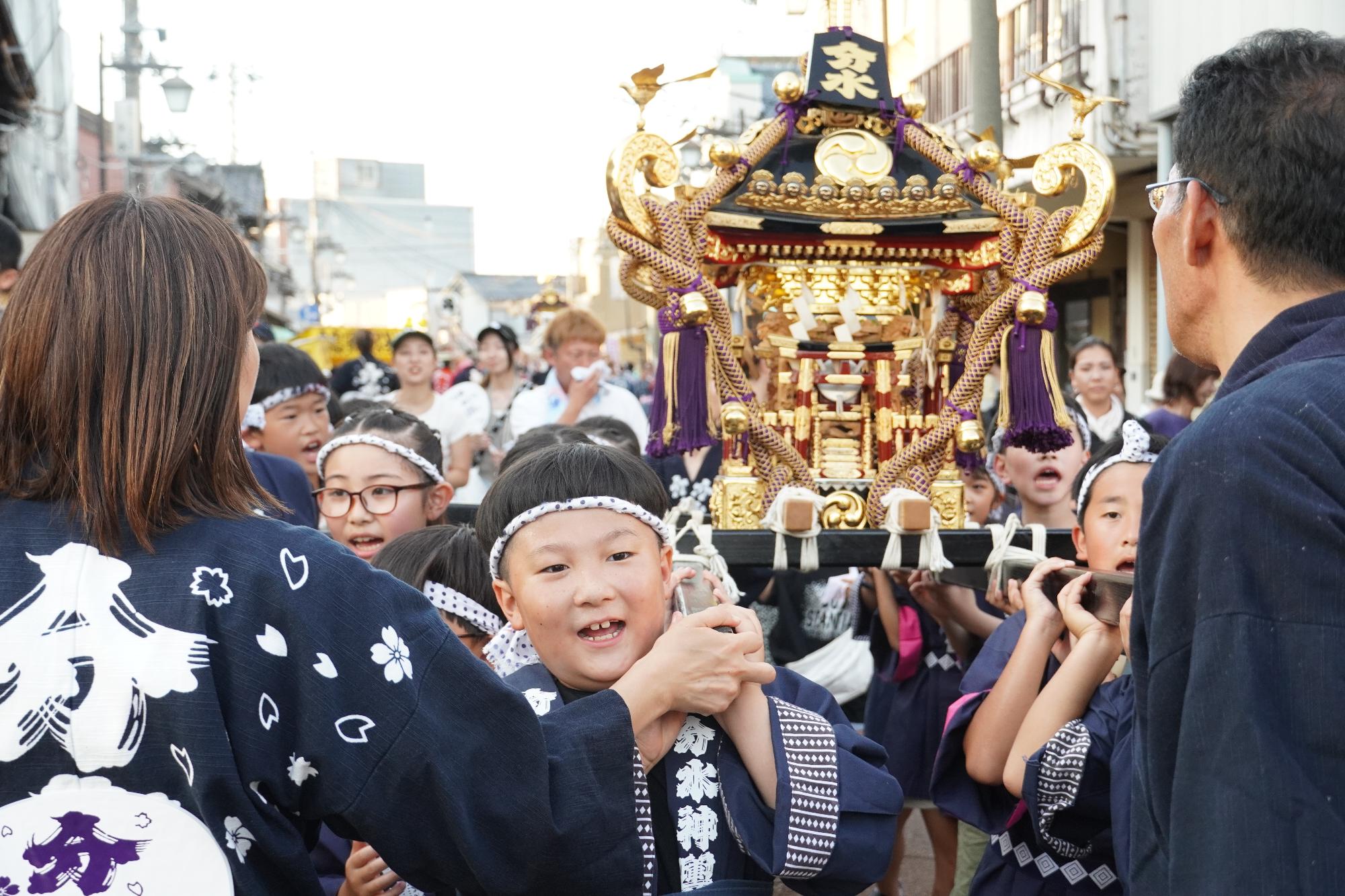子ども神輿