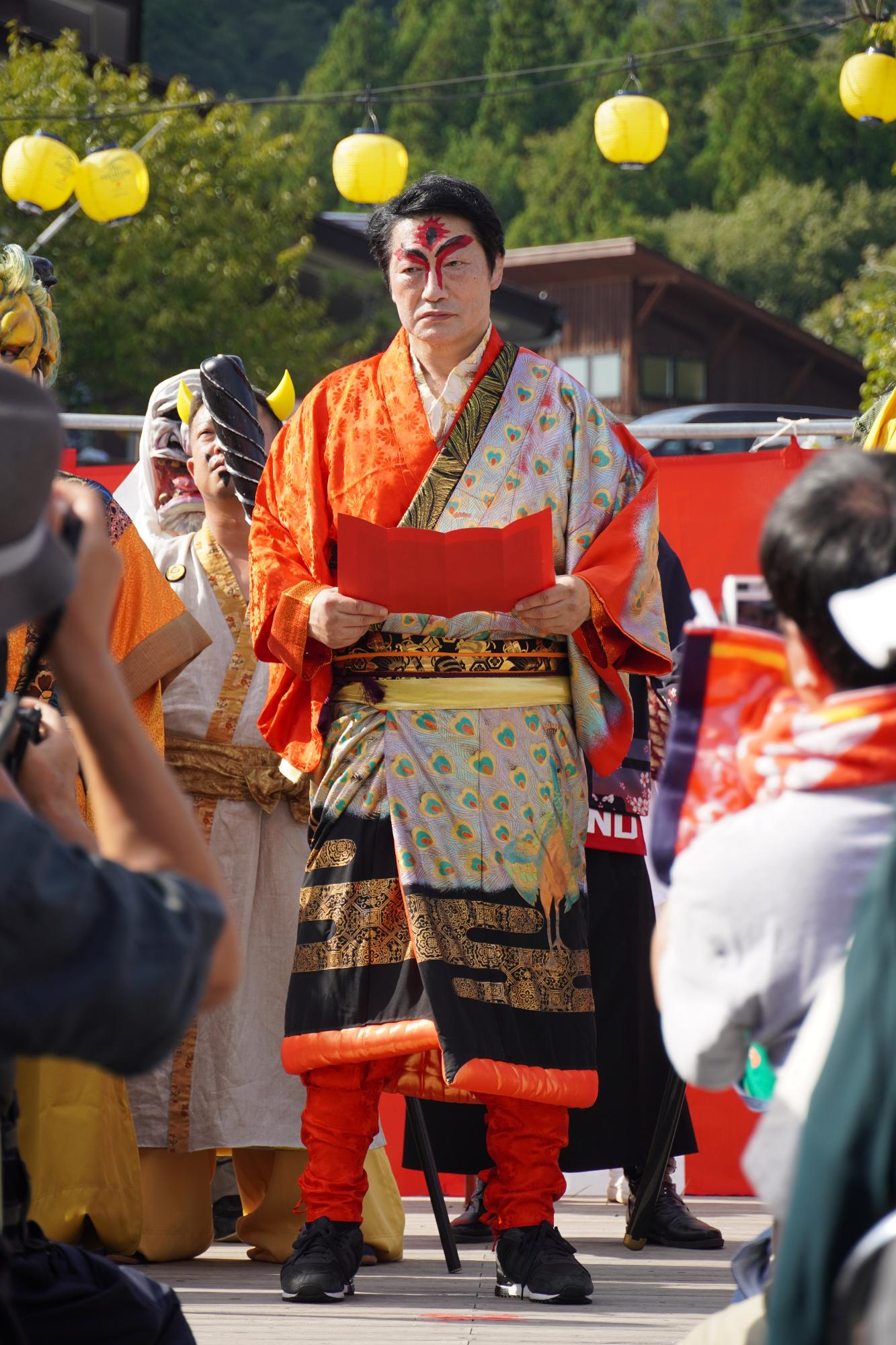 酒吞童子役の小橋建太さん