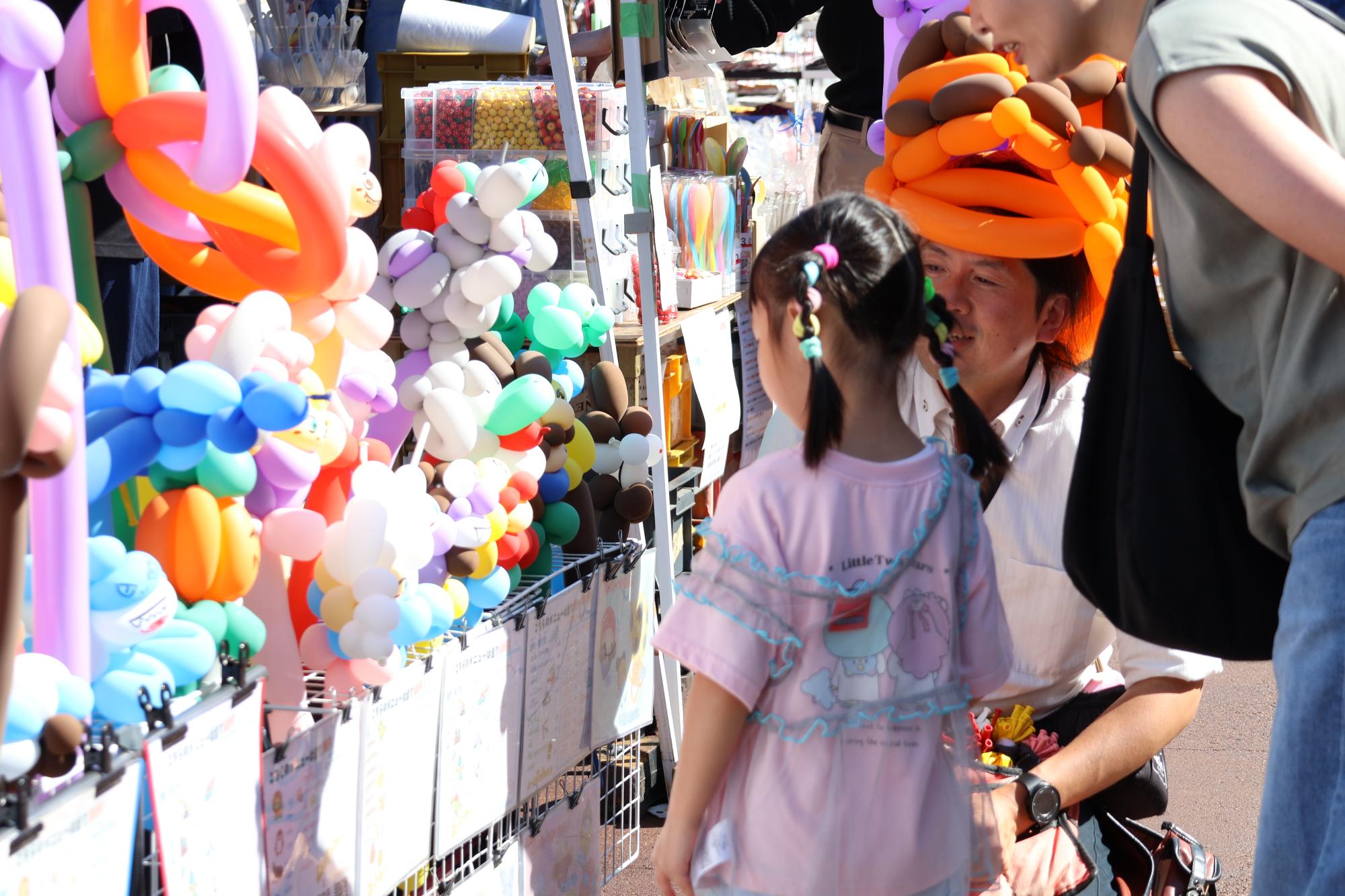 ワークショップに参加している子ども