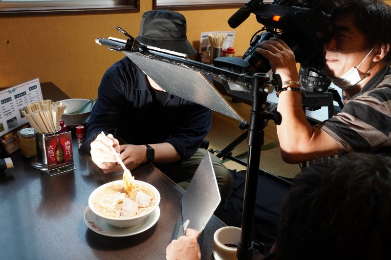 ラーメンの撮影の様子