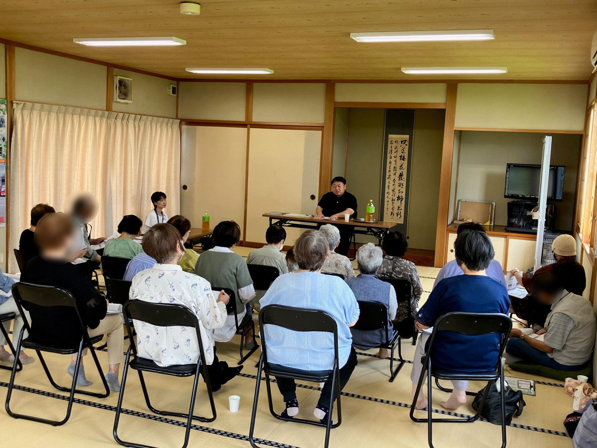 出張ふれあいトークの様子（笈ケ島さくら会）