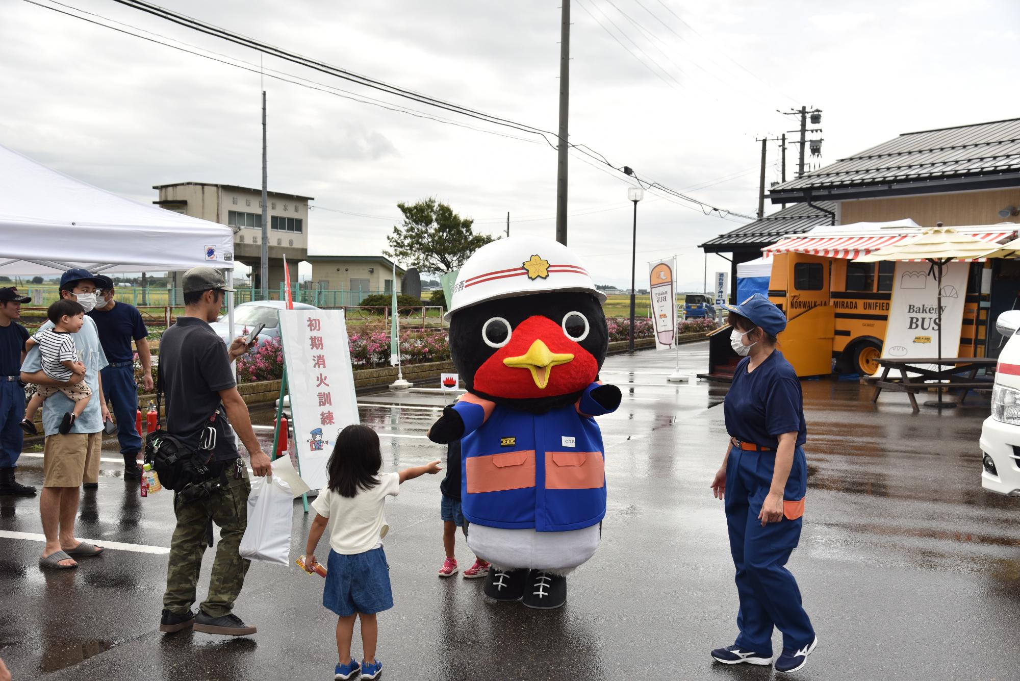 つばまるの登場