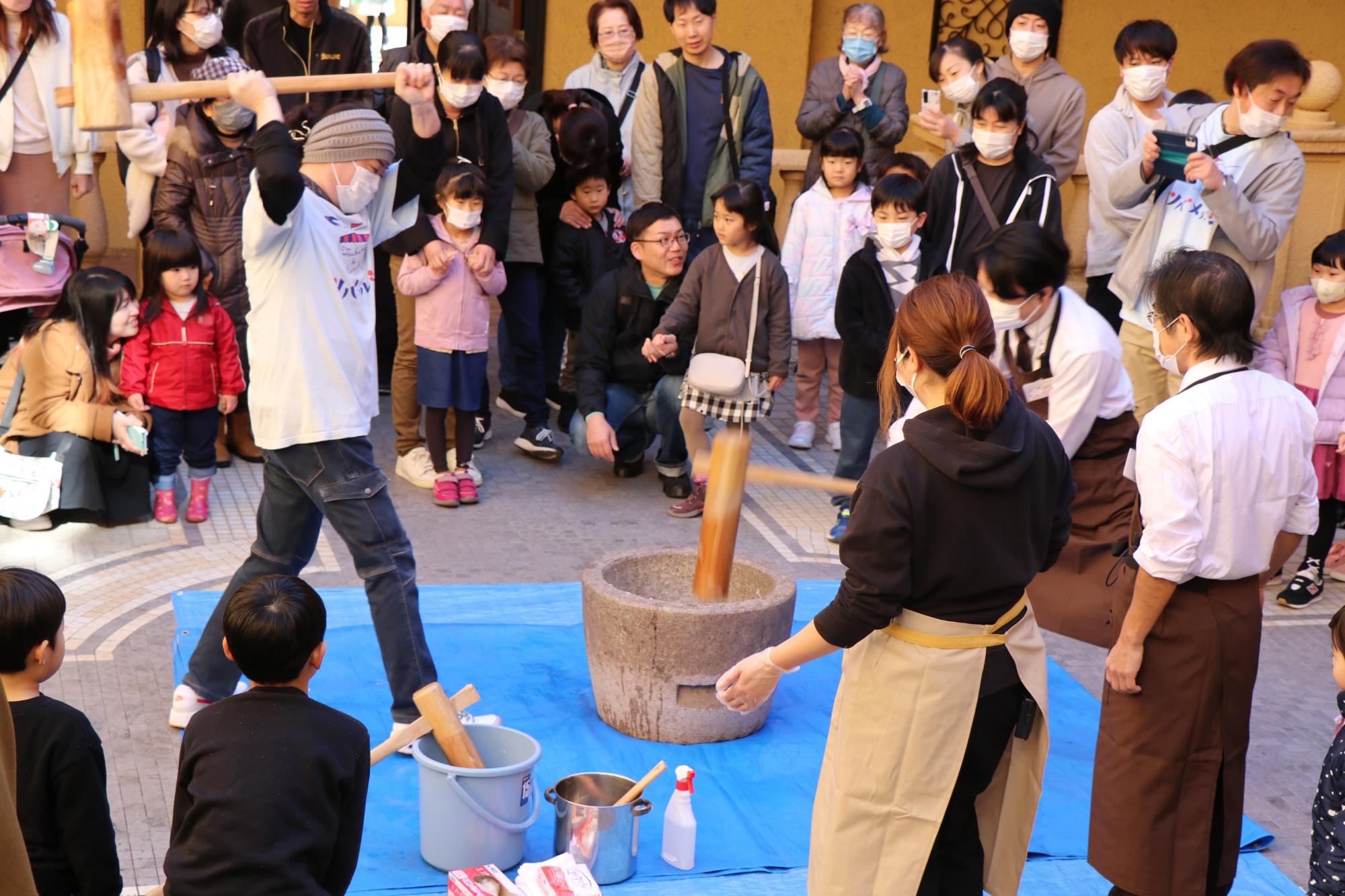 餅つきイベント