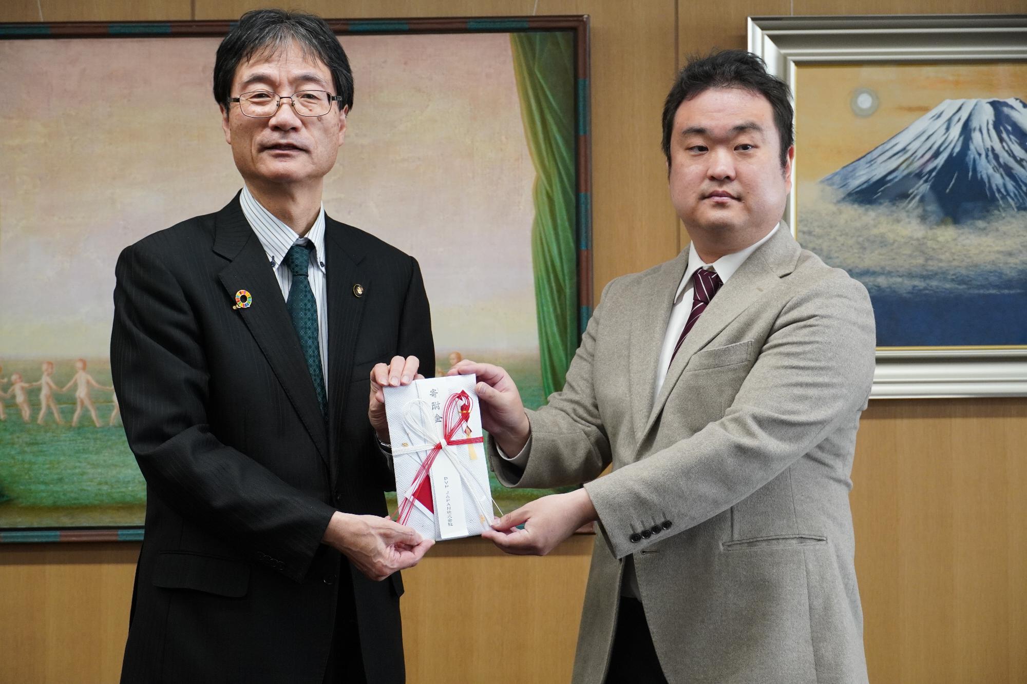 PVPJAPAN株式会社寄附の様子