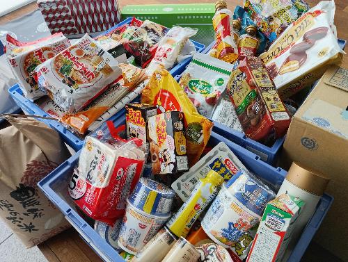 フードドライブで集まったもの