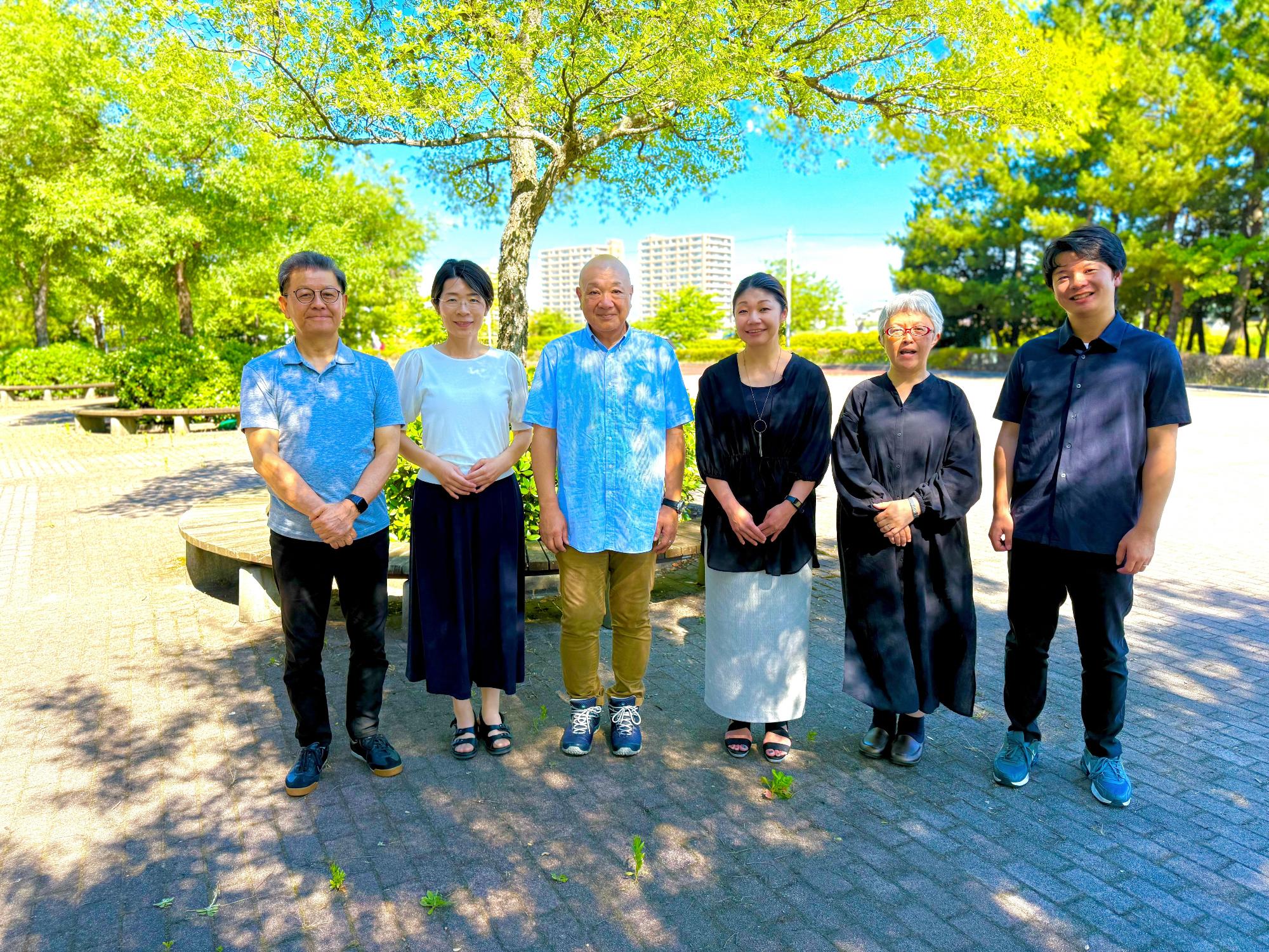 地域生活定着支援センター職員の皆さまが写っている画像