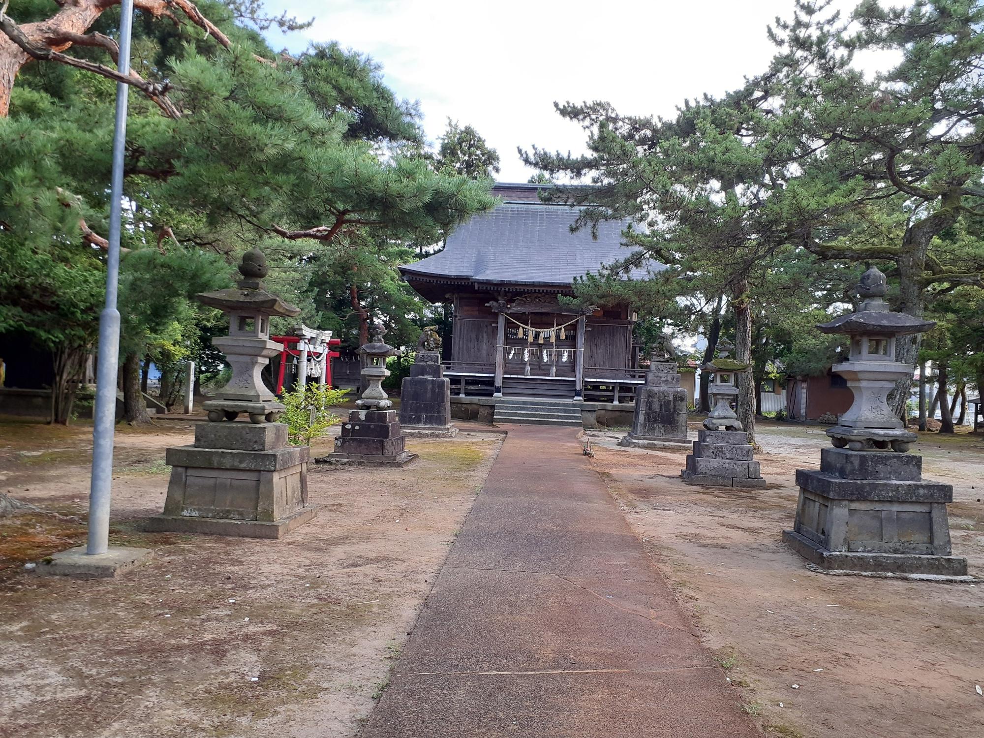 国上の乙子神社