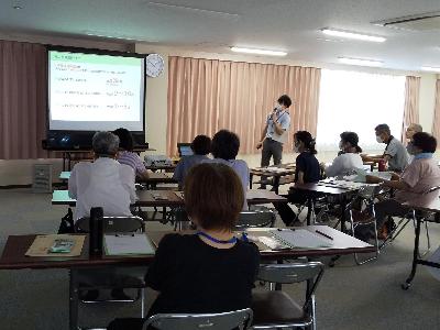 統計調査員研修会での座学研修の様子