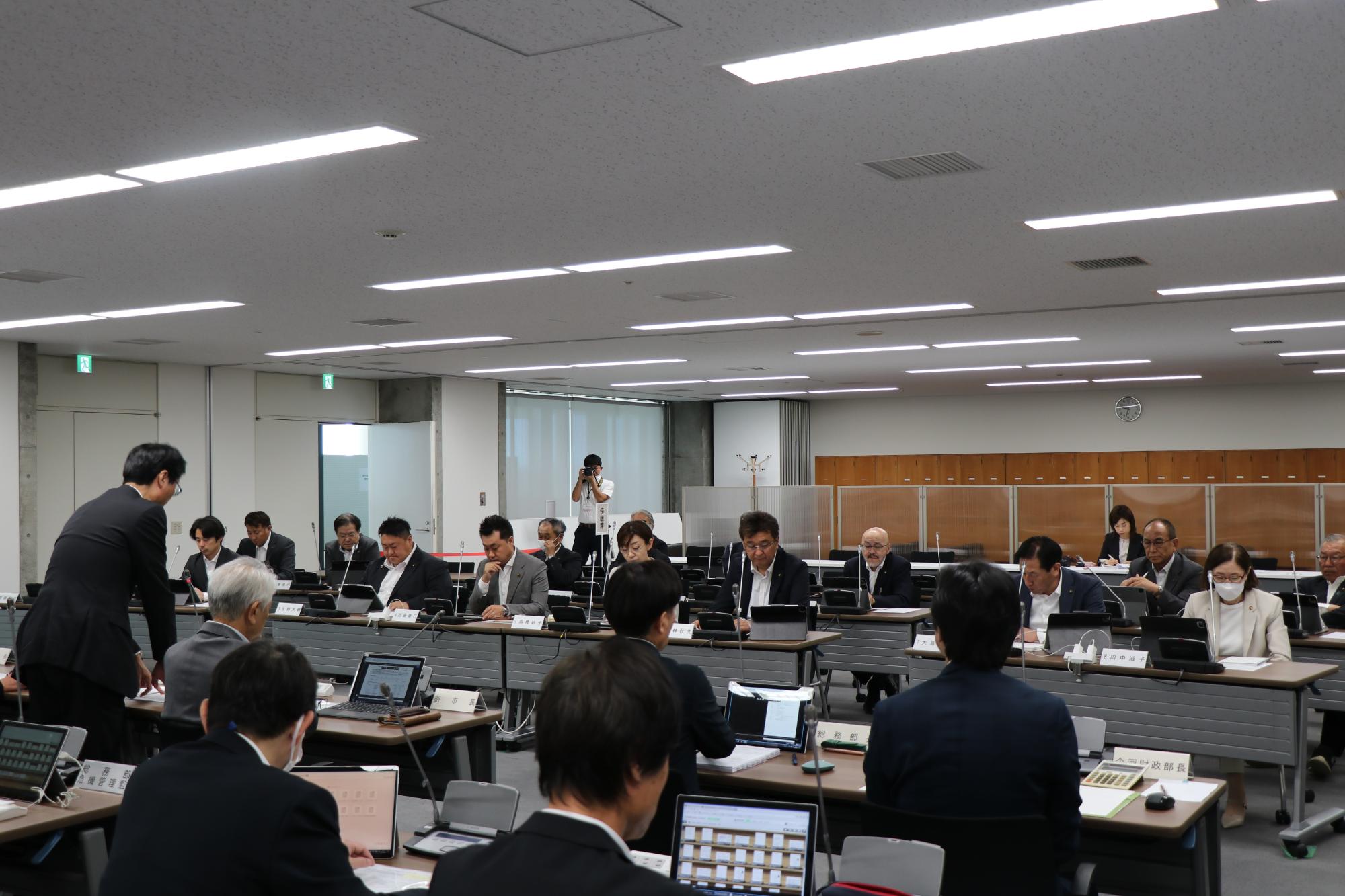 全員協議会の様子