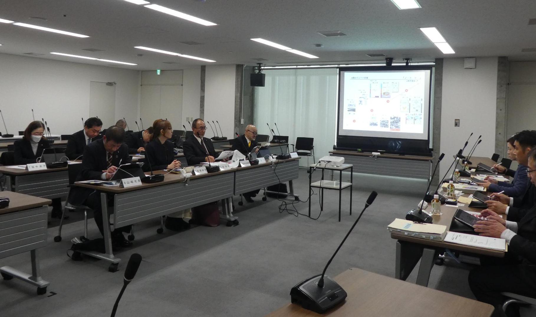 視察受け入れの様子