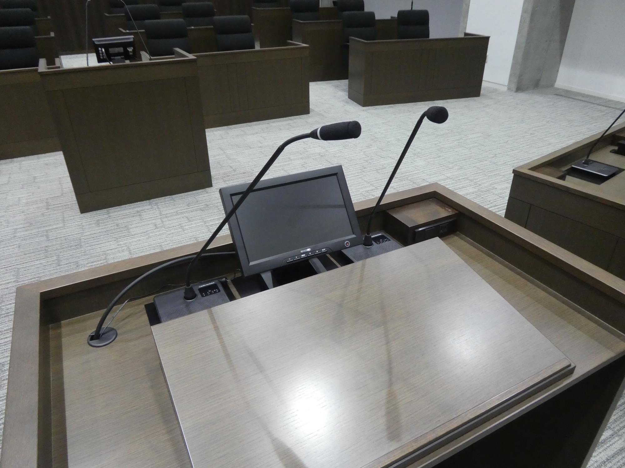 議場新マイク