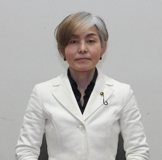 山田 直子