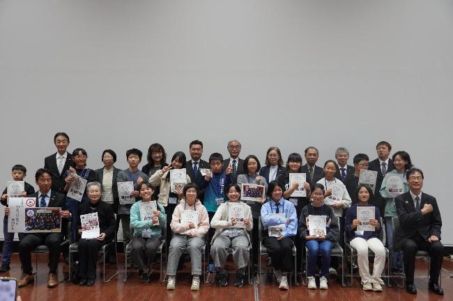 長善館学習塾閉講式集合写真