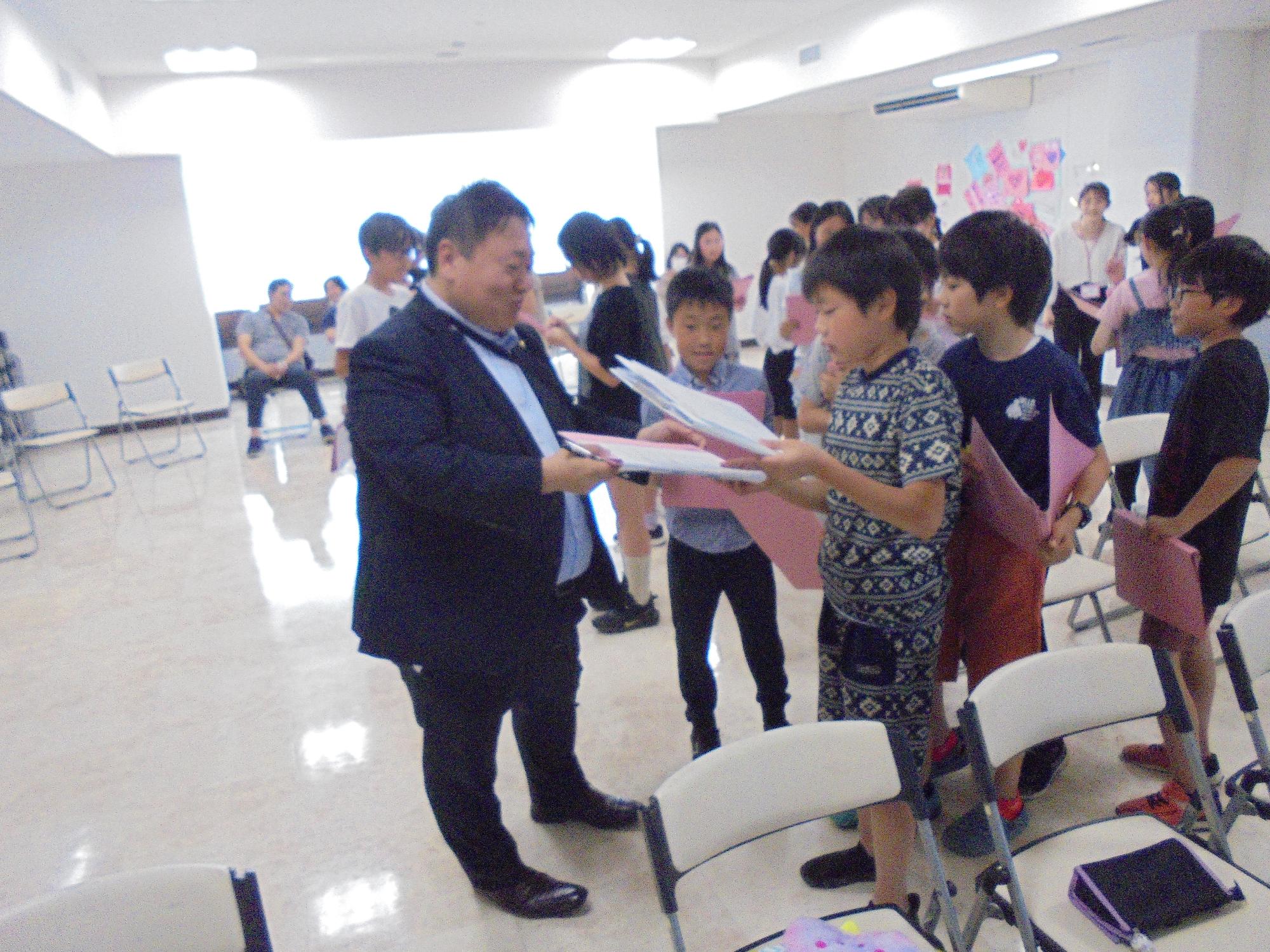 市長もレッスンに飛び入り参加