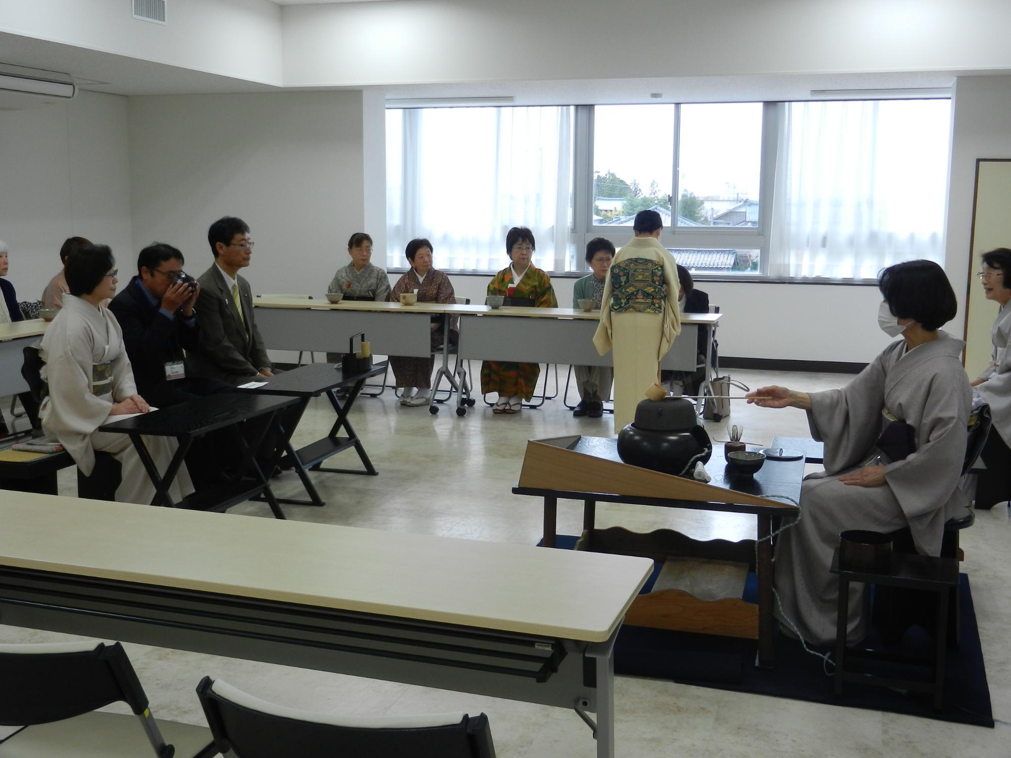 市民茶会の様子2