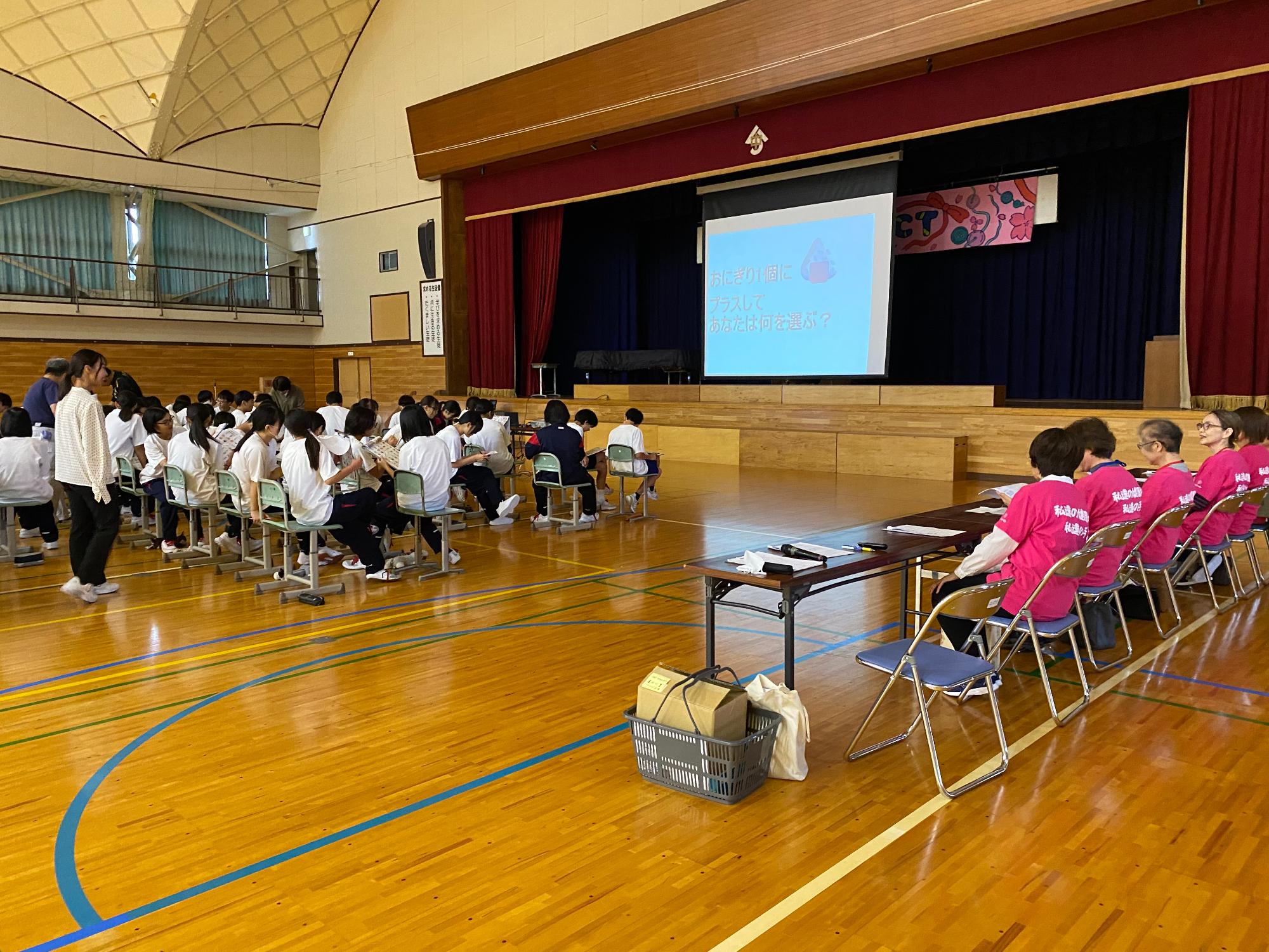 分水中でのセミナー写真