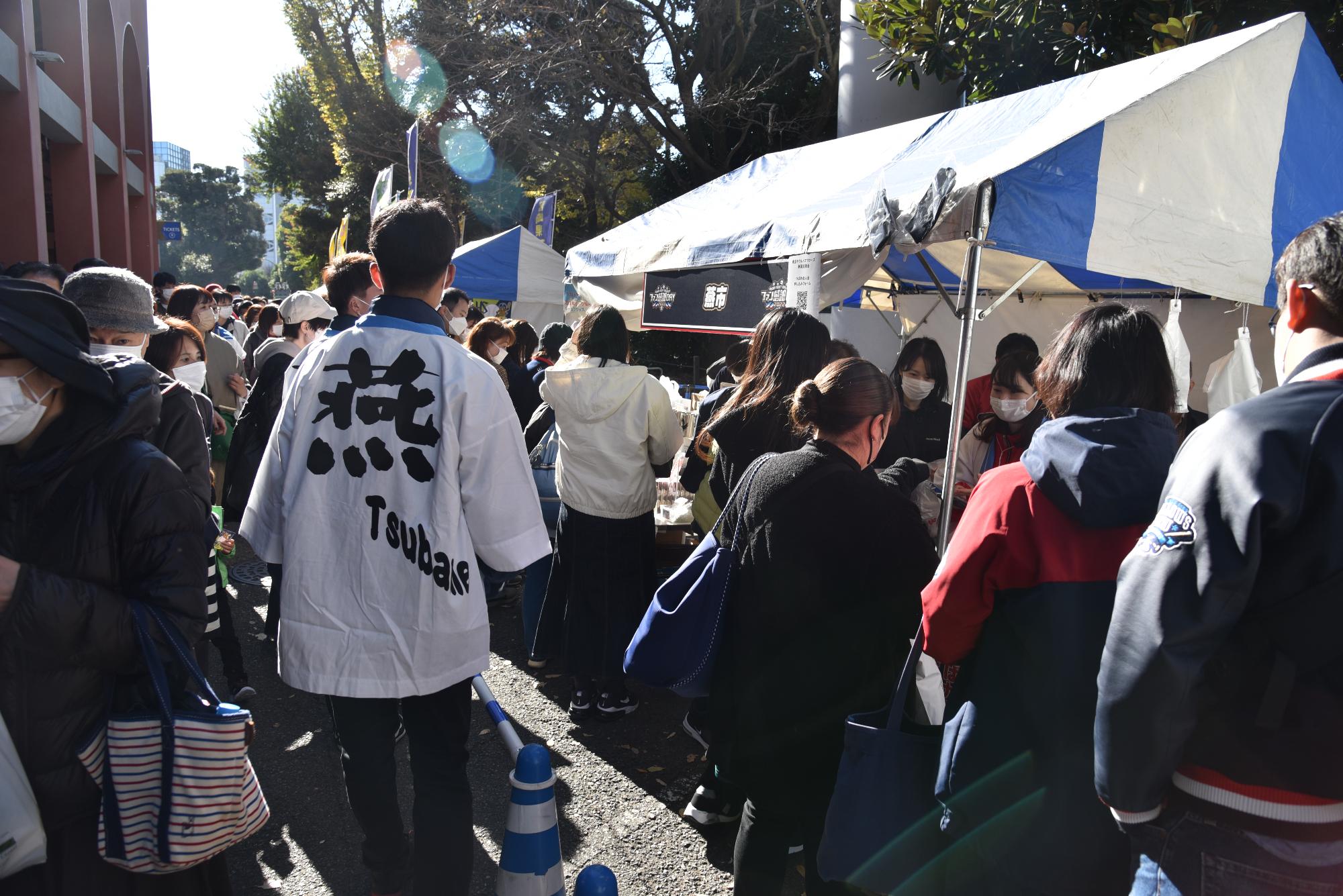 ファン感謝デー販売の様子