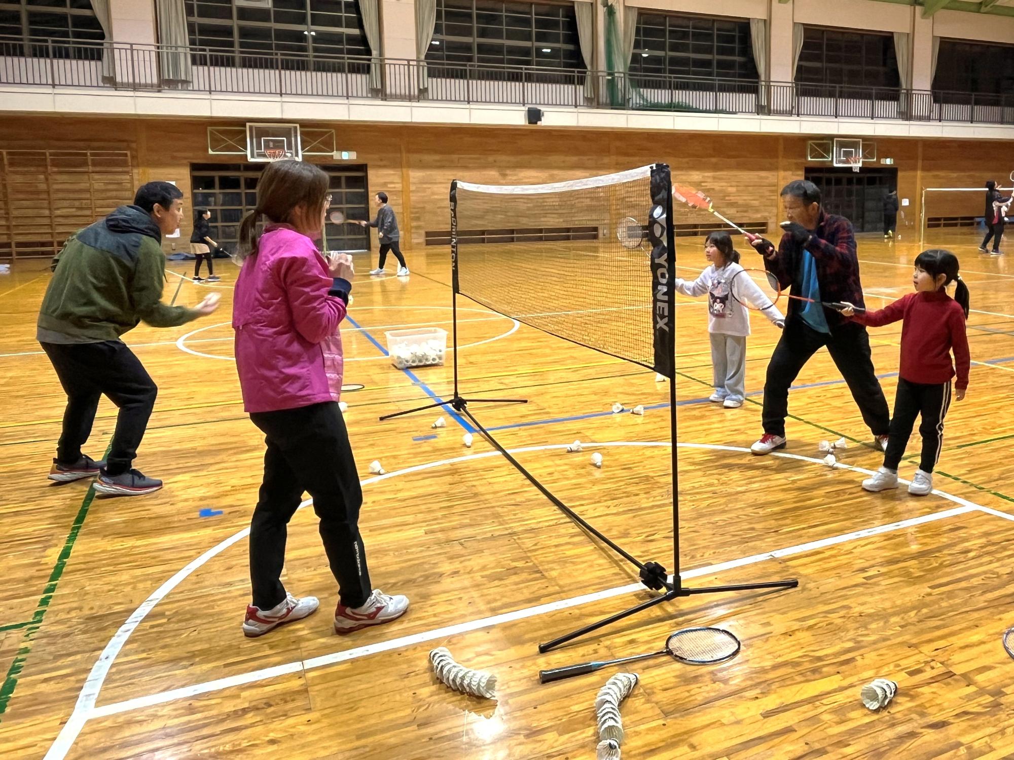 親子バドミントン教室