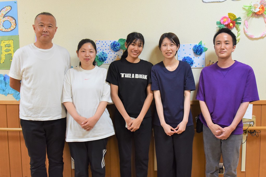 吉田福祉会介護集合写真