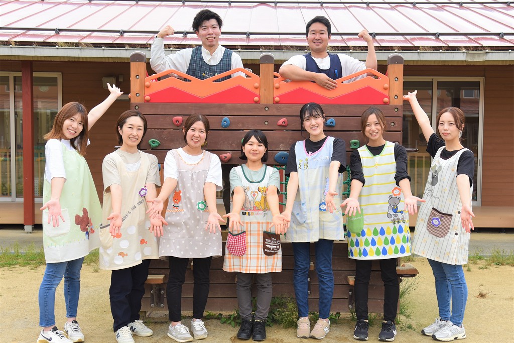 吉田福祉会保育集合写真