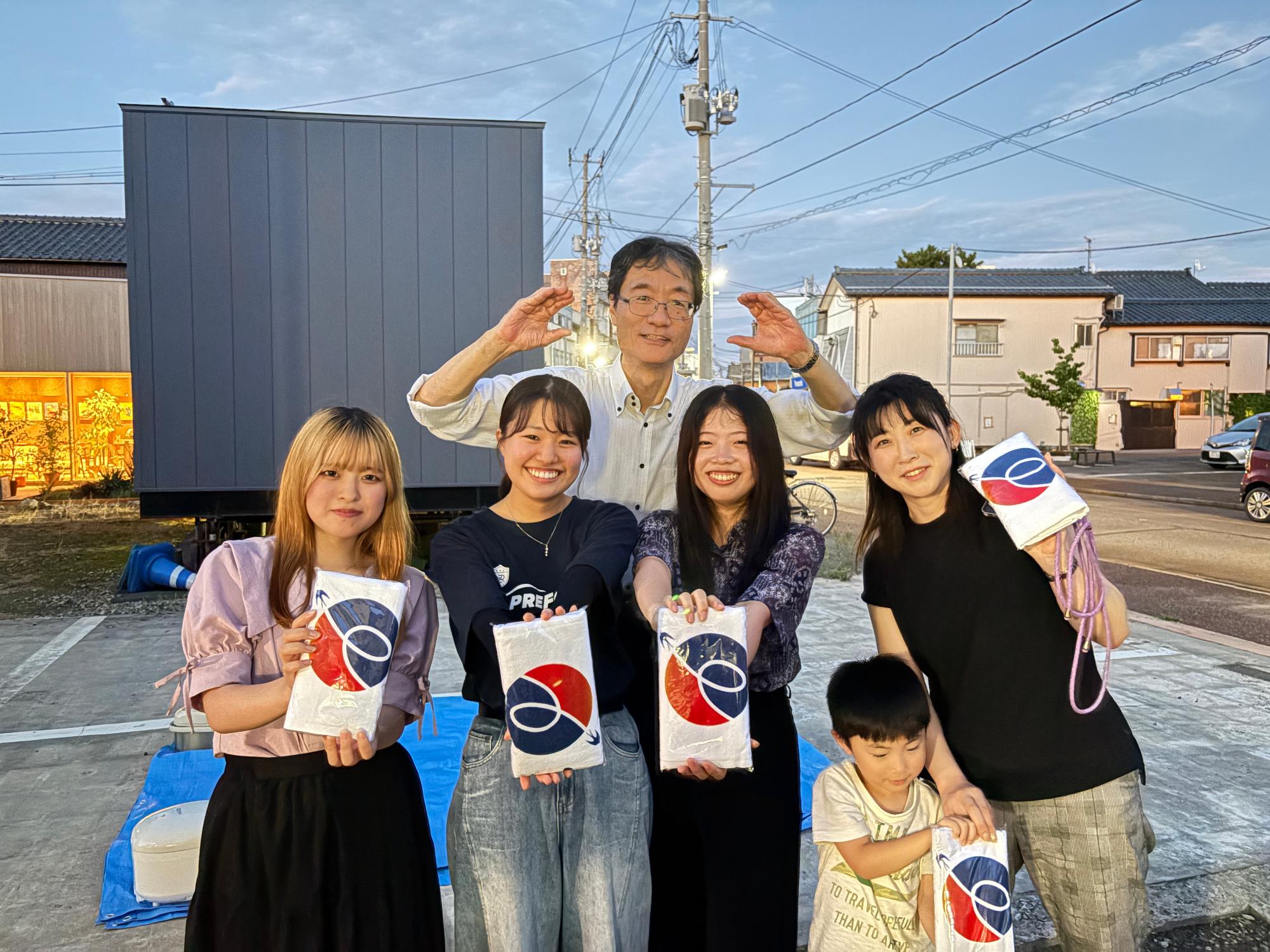 つばめいとタオルプレゼント