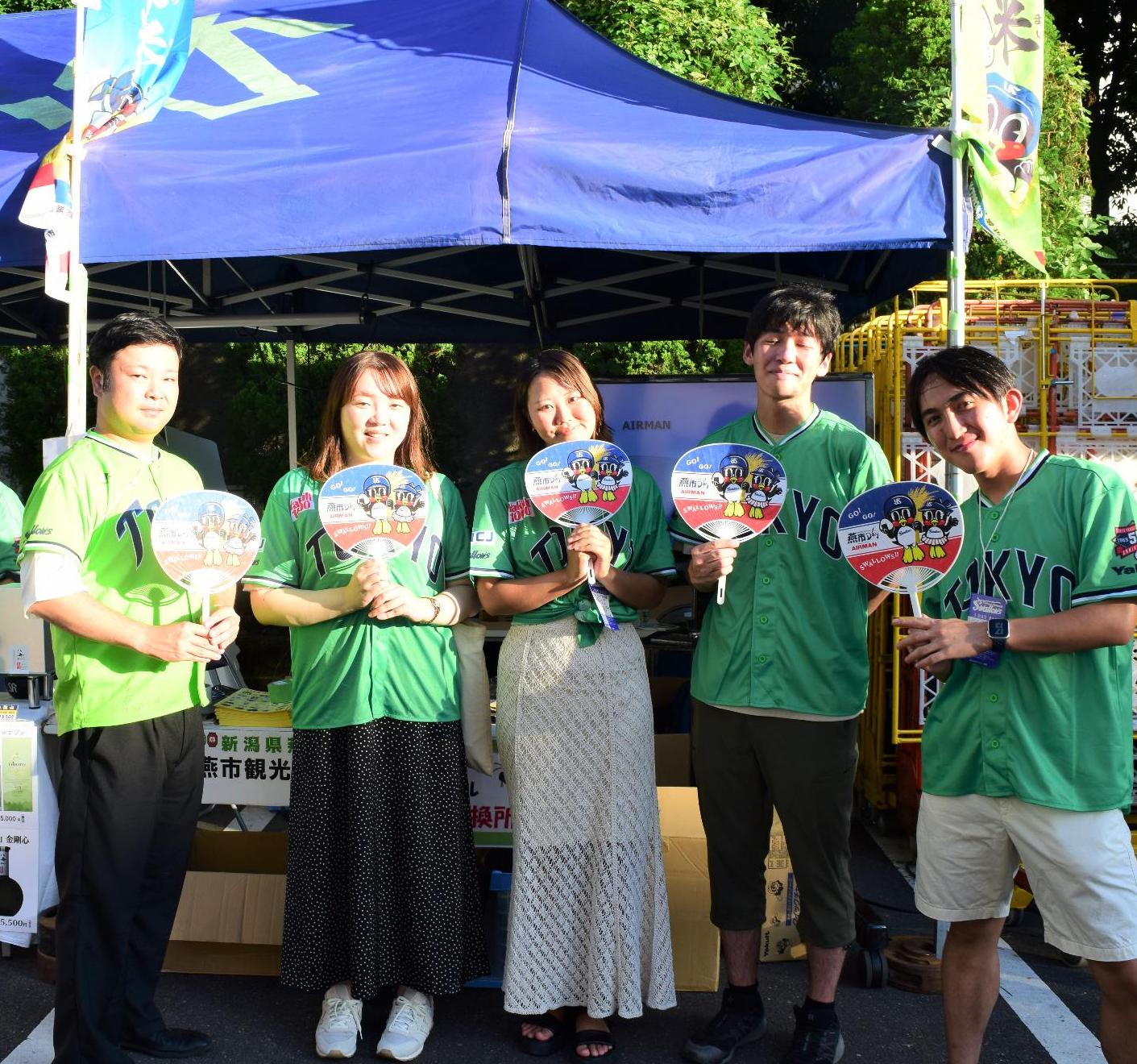 つばめいとメンバー集合写真