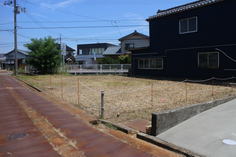  燕地区（杣木）