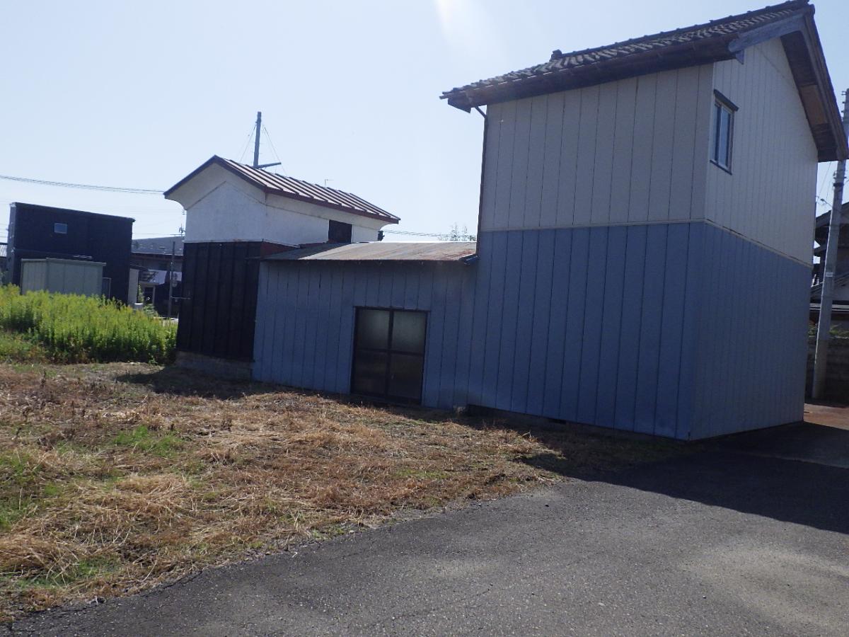 detached 燕市吉田堤町