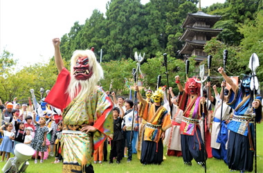 越後くがみ山 酒呑童子行列